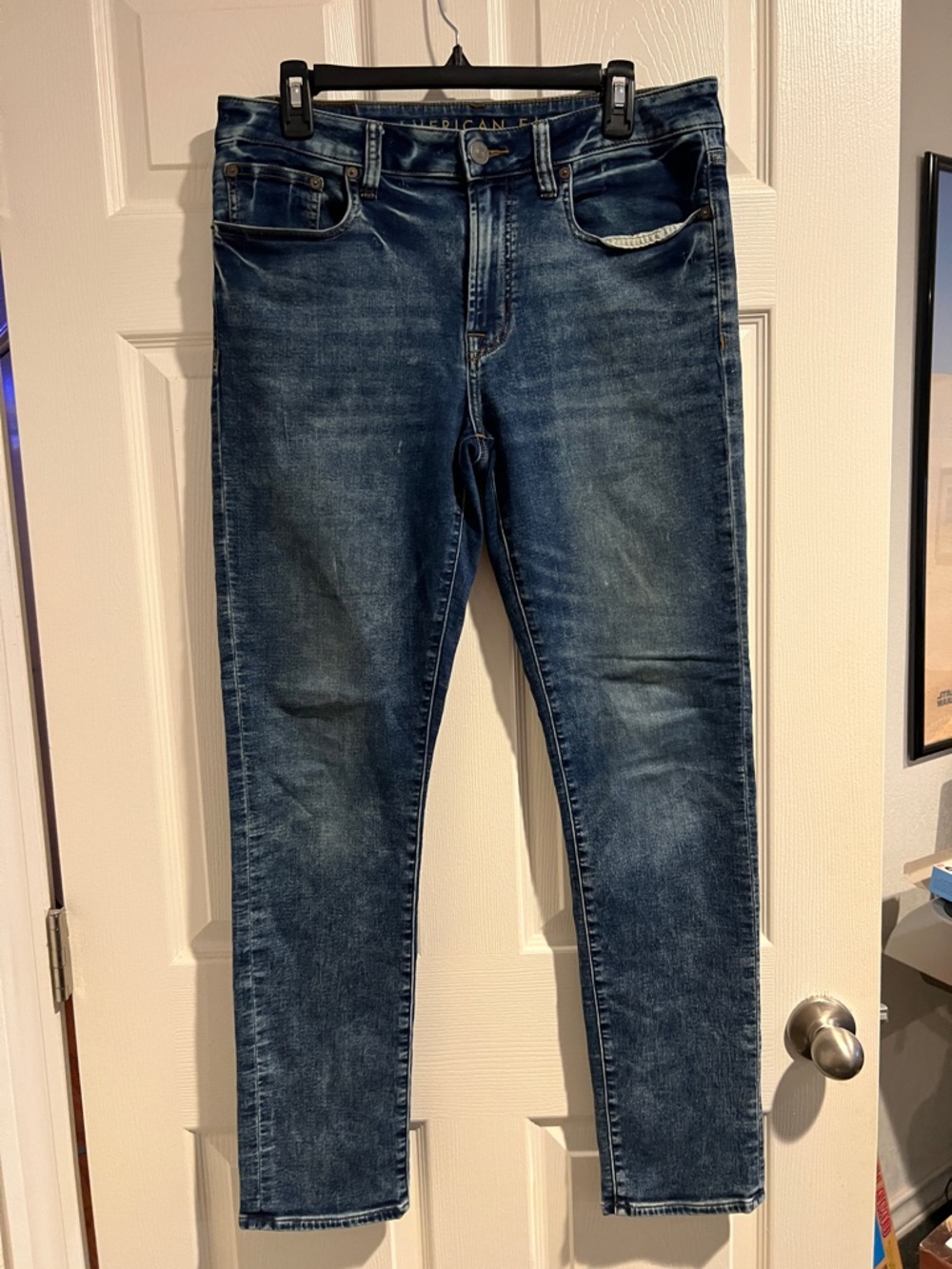 American Eagle Outfitters Men’s Slim Jeans in Dark Blue Wash